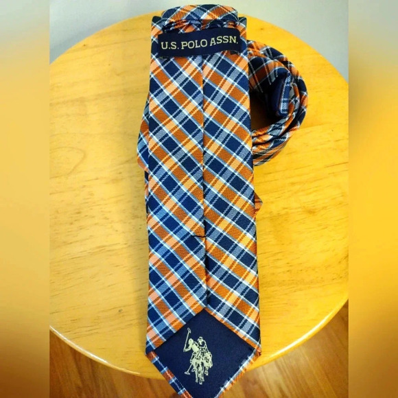 U.S. Polo‎ Assn. Tie - Picture 2 of 4